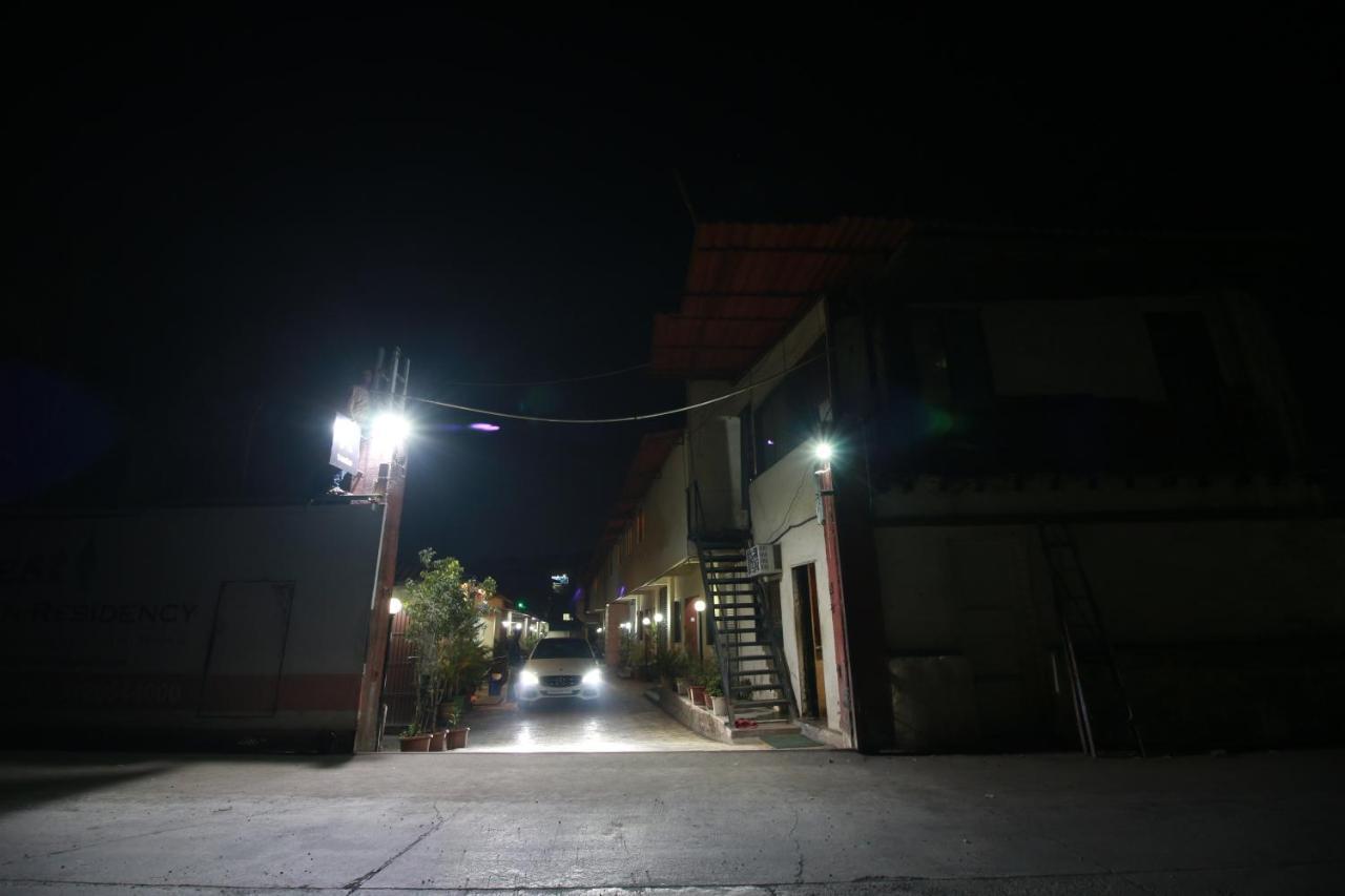 Hotel Nest Inn Residency Bhiwandi 외부 사진